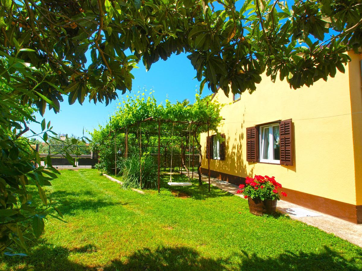House 1037 Villa Fazana Exterior photo